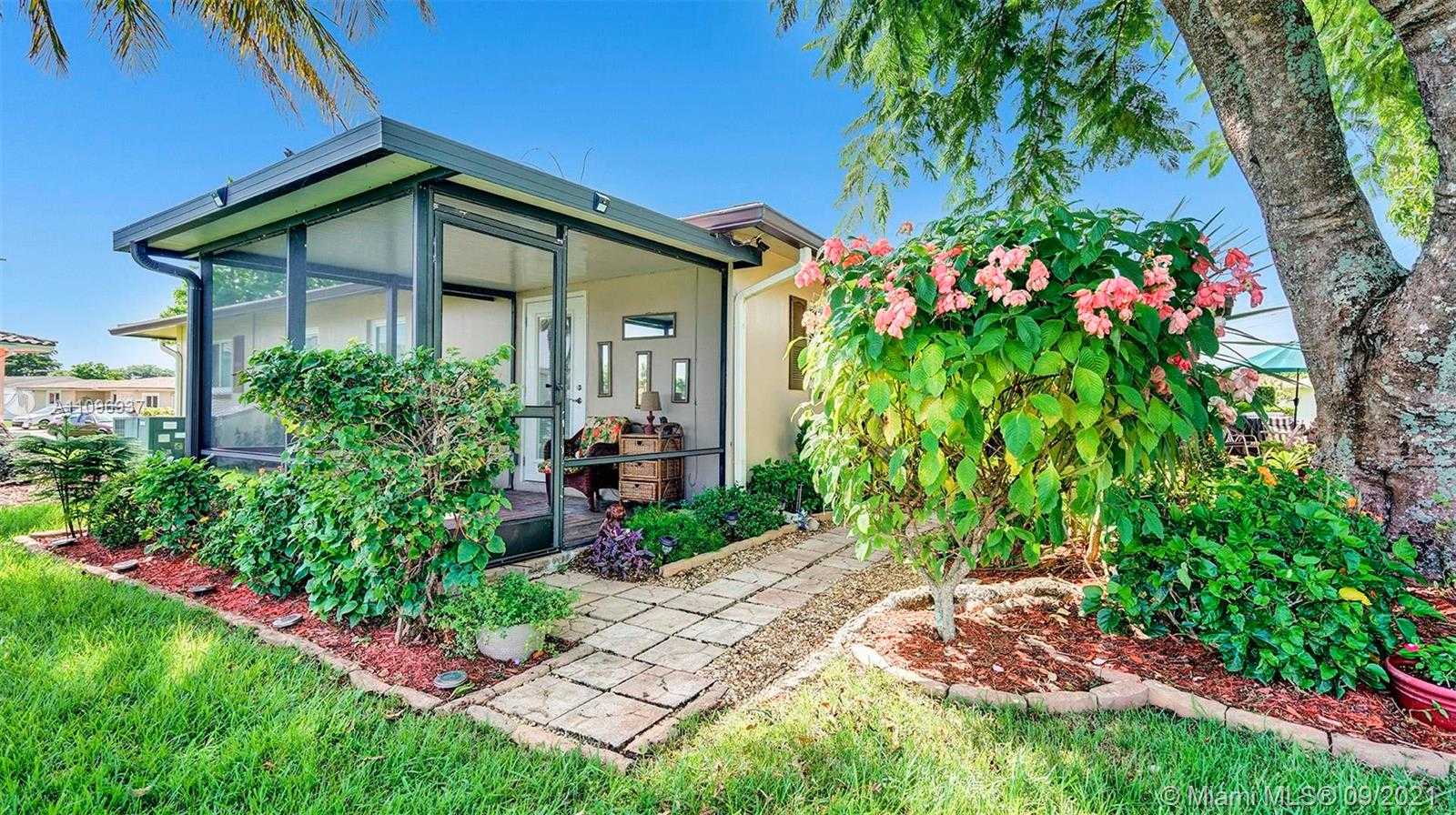 Small Image of 5805 NORTH WEST 69TH AVE, Tamarac Number 47