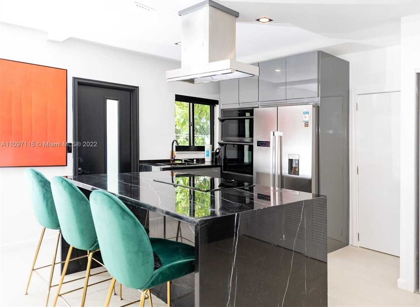Small Image of 90 NORTH WEST 33RD ST, Miami Number 10