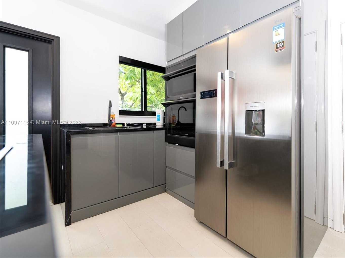 Small Image of 90 NORTH WEST 33RD ST, Miami Number 14