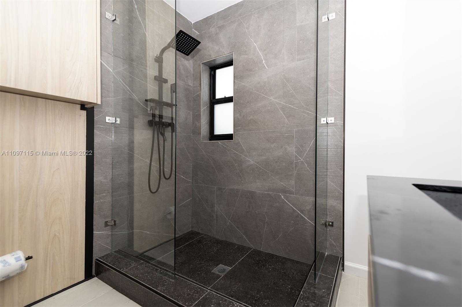 Small Image of 90 NORTH WEST 33RD ST, Miami Number 25