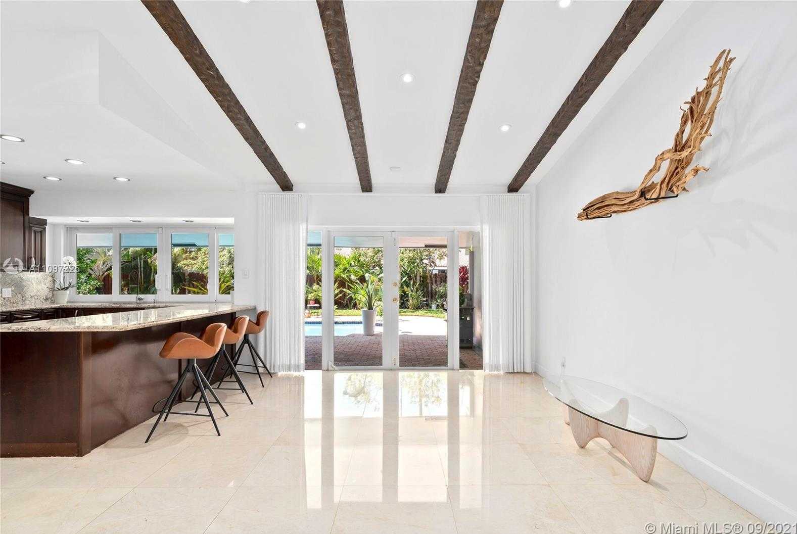 Small Image of 3520 NORTH 32ND TER, Hollywood Number 10