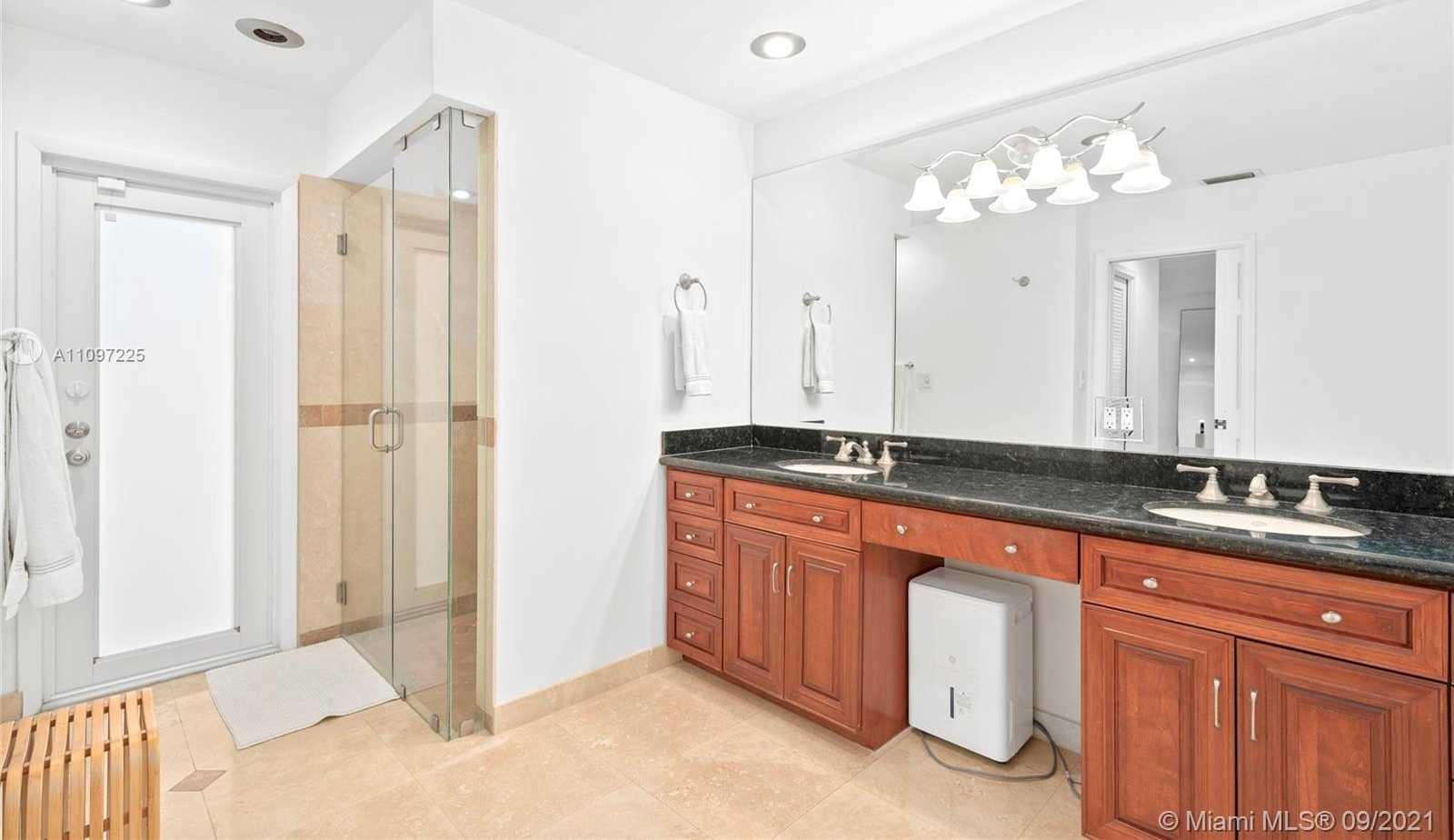 Small Image of 3520 NORTH 32ND TER, Hollywood Number 13