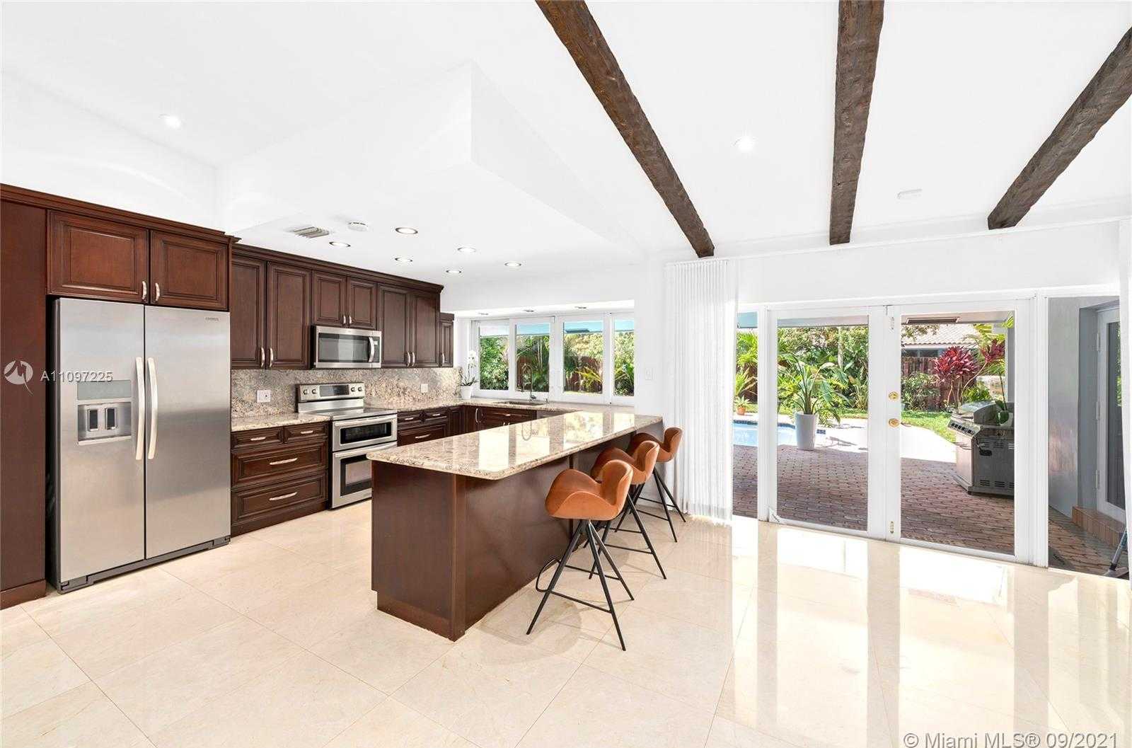 Small Image of 3520 NORTH 32ND TER, Hollywood Number 8