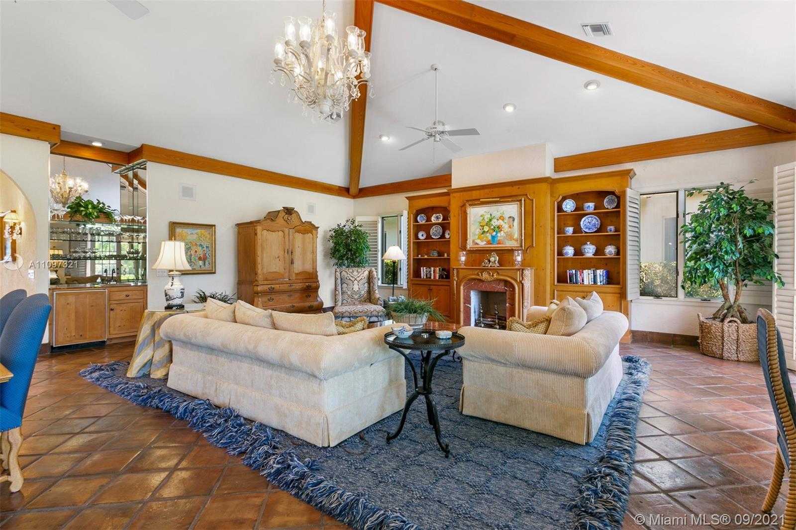 Small Image of 12260 SOUTH EAST BIRKDALE RUN, Tequesta Number 8