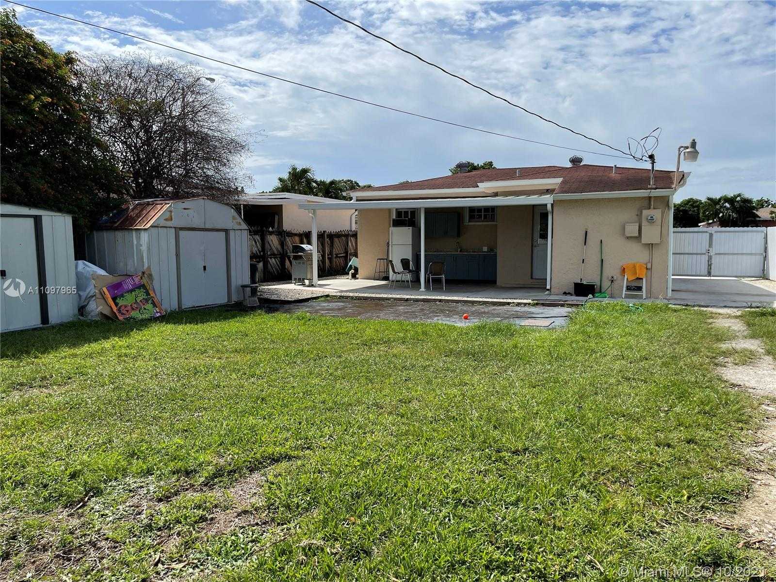 Small Image of 317 EAST 20TH ST, Hialeah Number 30