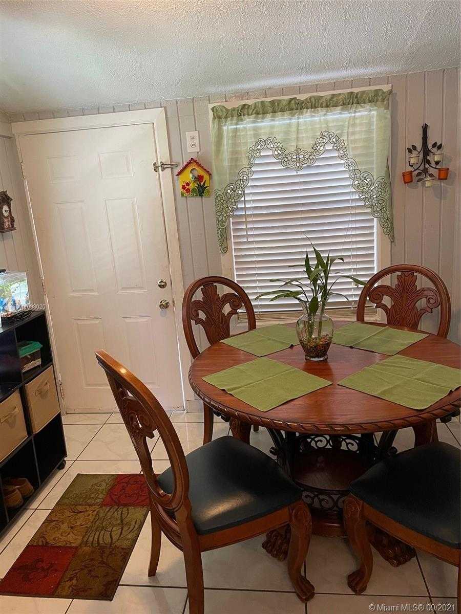 Small Image of 2933 NORTH WEST 16TH AVE, Miami Number 12