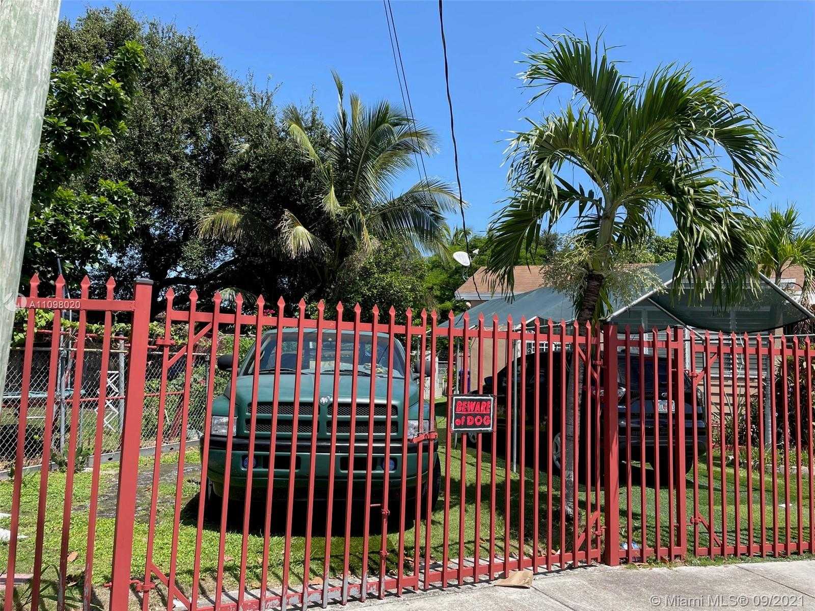 Small Image of 2933 NORTH WEST 16TH AVE, Miami Number 2