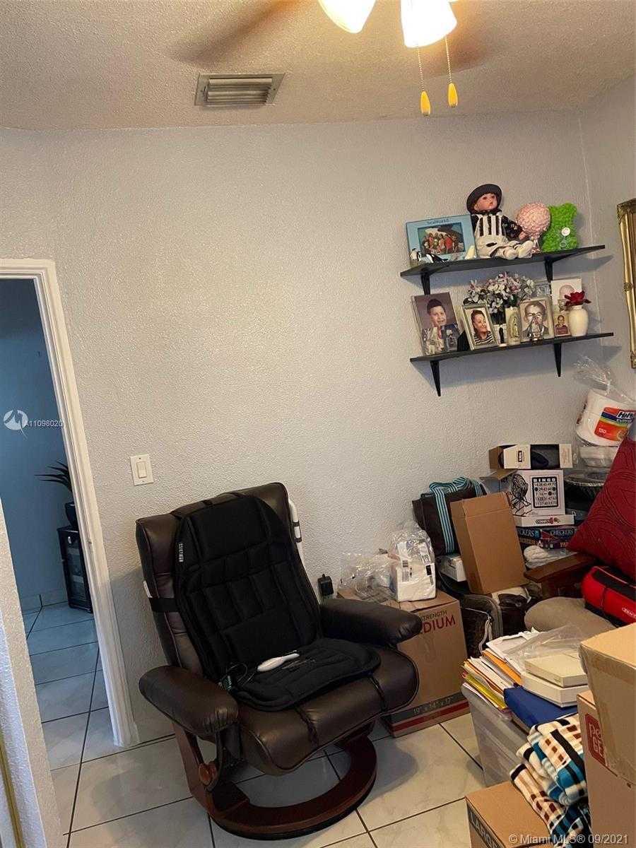 Small Image of 2933 NORTH WEST 16TH AVE, Miami Number 7