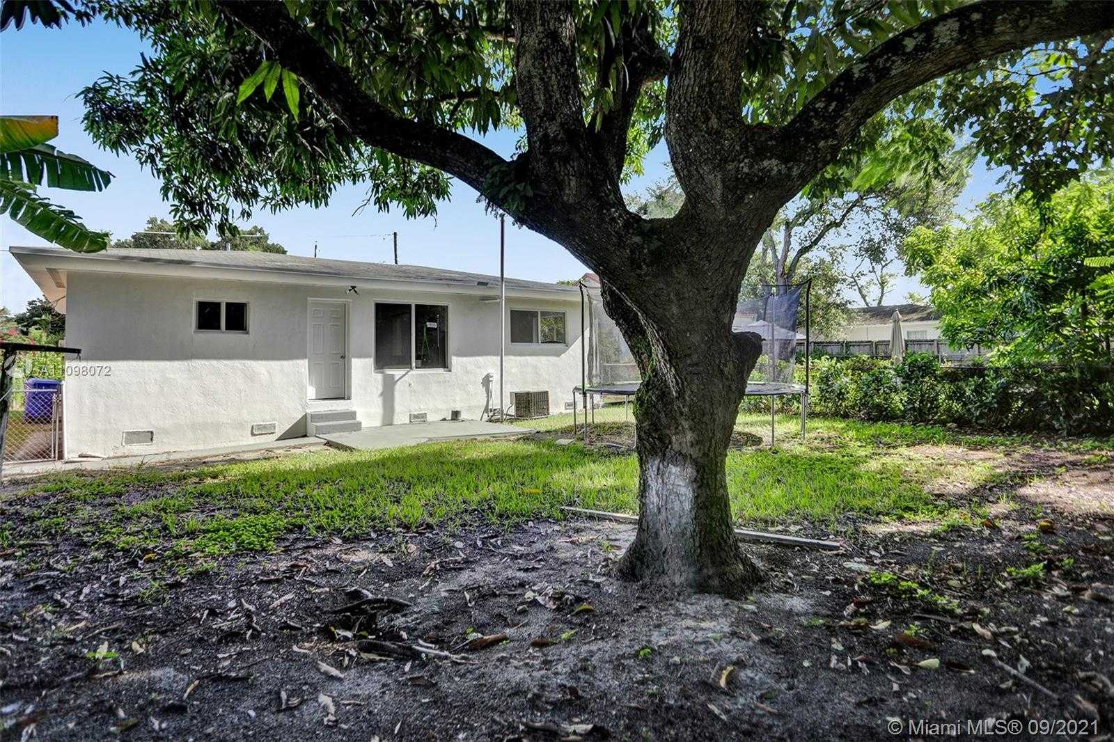Small Image of 236 NORTH WEST 42ND ST, Miami Number 26