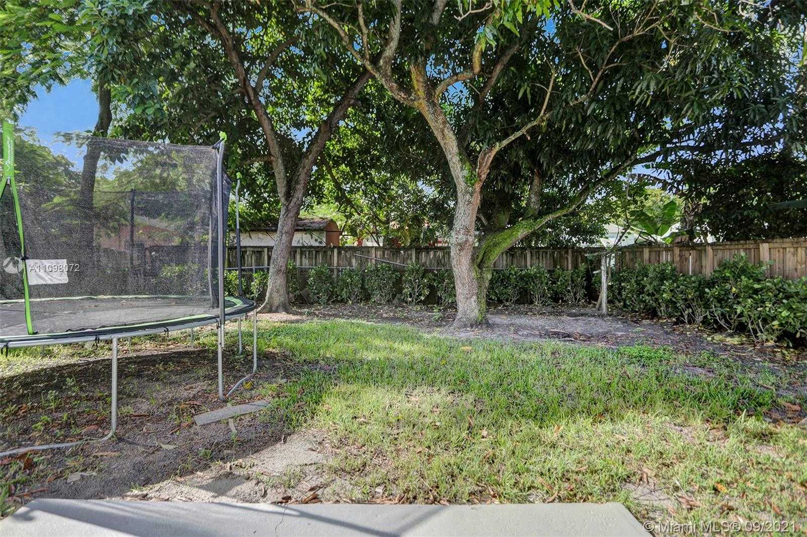 Small Image of 236 NORTH WEST 42ND ST, Miami Number 29