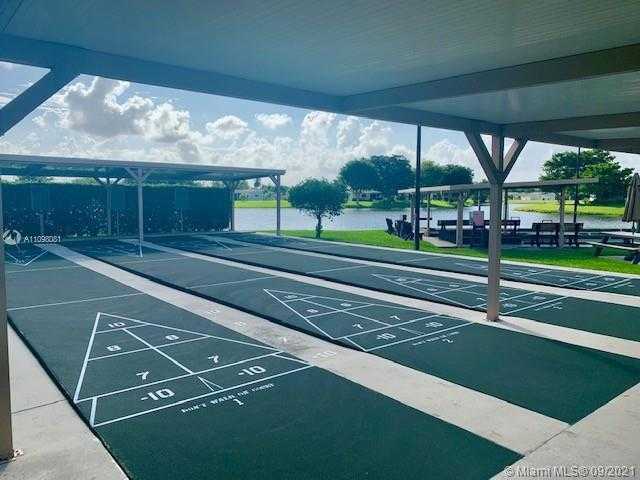 Small Image of 3881 DAFILEE, West Palm Beach Number 21