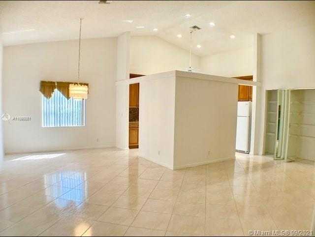 Small Image of 3881 DAFILEE, West Palm Beach Number 6