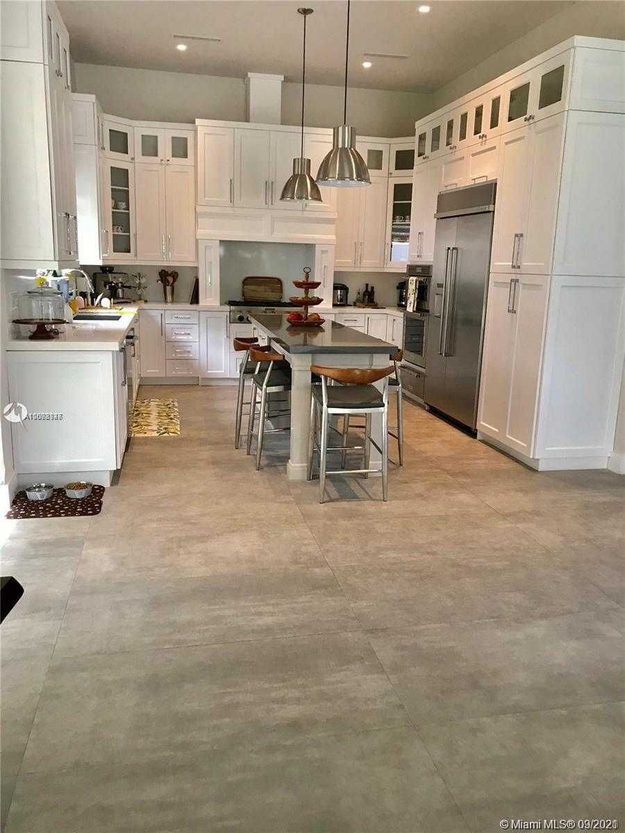 Small Image of 9283 SOUTH WEST 106 ST, Miami Number 11