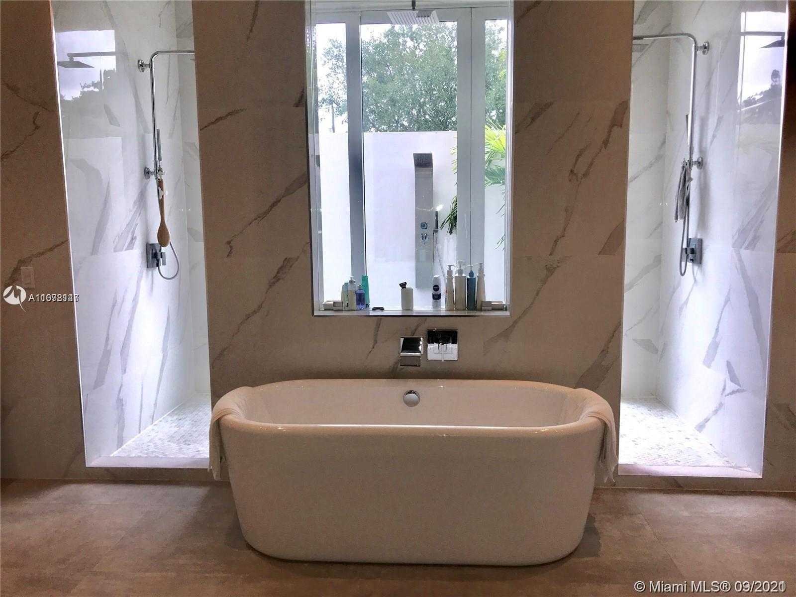 Small Image of 9283 SOUTH WEST 106 ST, Miami Number 14