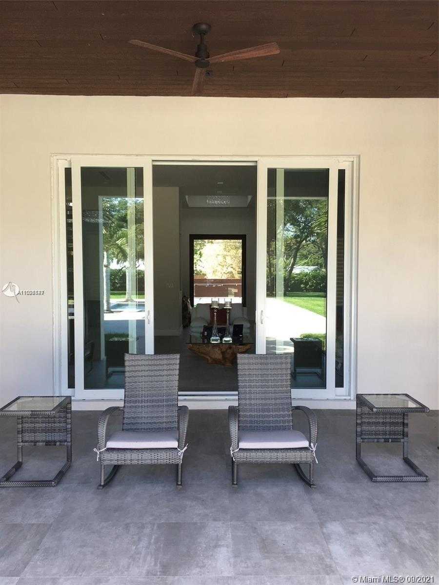 Small Image of 9283 SOUTH WEST 106 ST, Miami Number 16