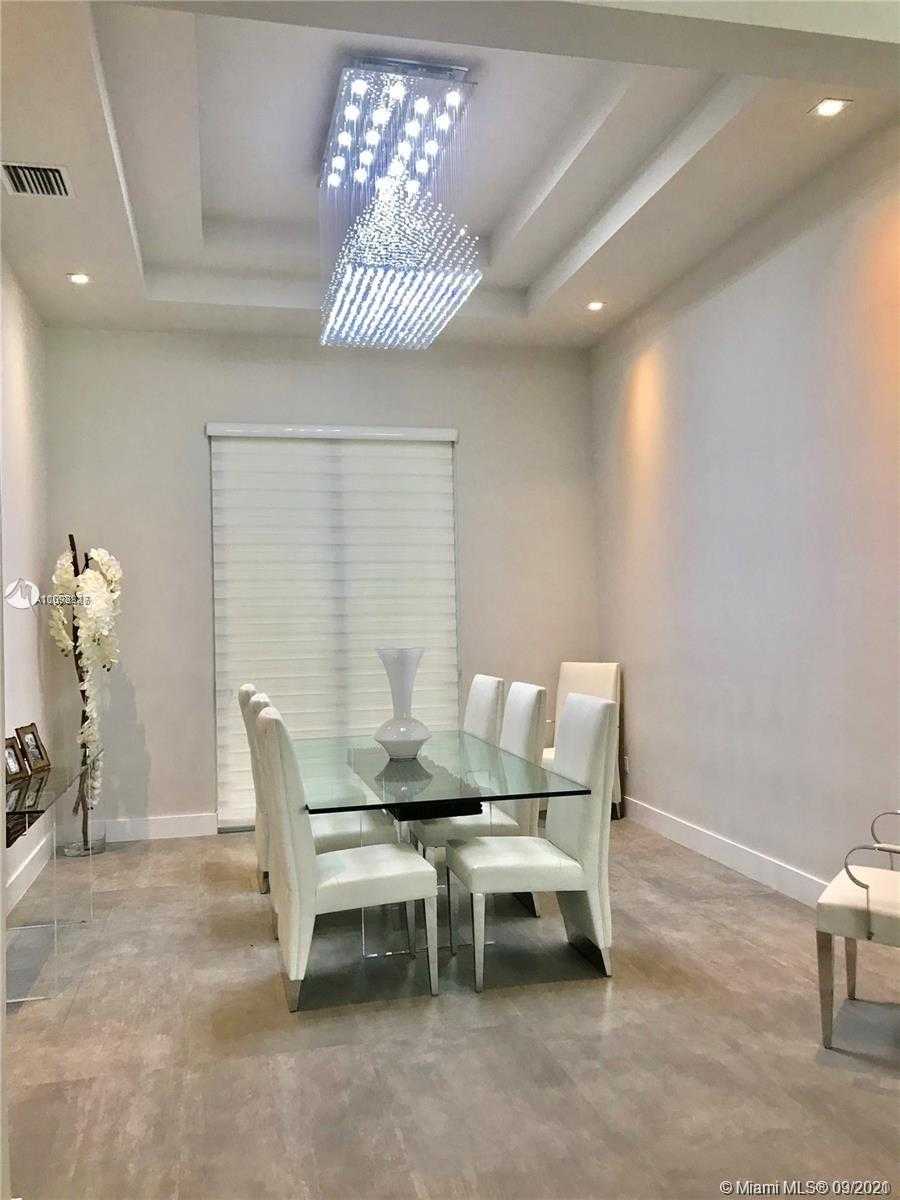 Small Image of 9283 SOUTH WEST 106 ST, Miami Number 8