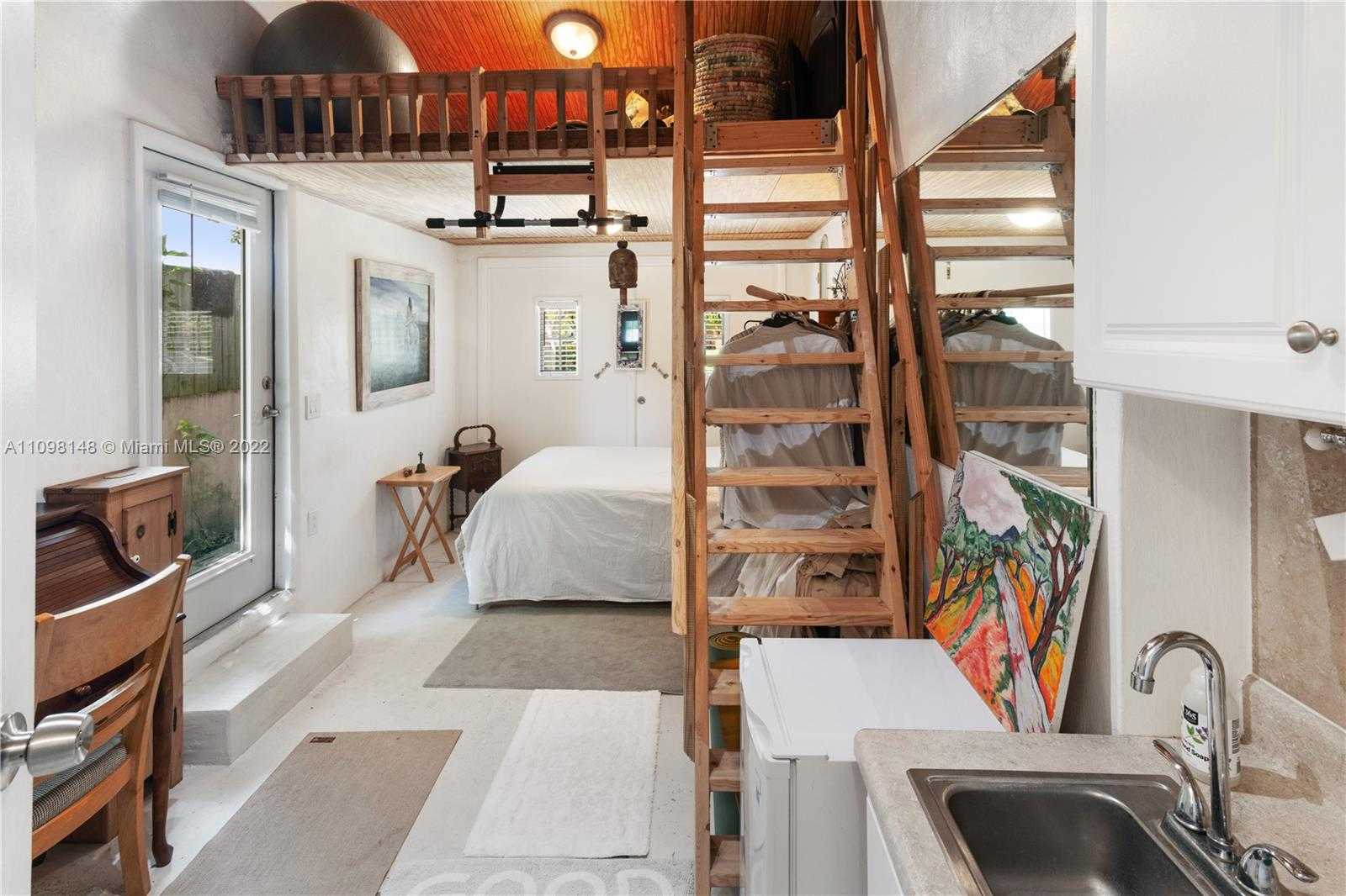 Small Image of 1536 71ST ST, Miami Beach Number 11