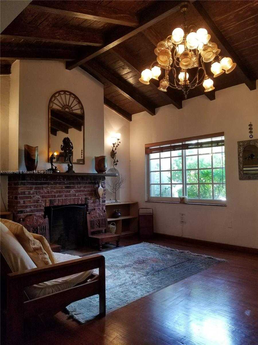 Small Image of 1536 71ST ST, Miami Beach Number 16