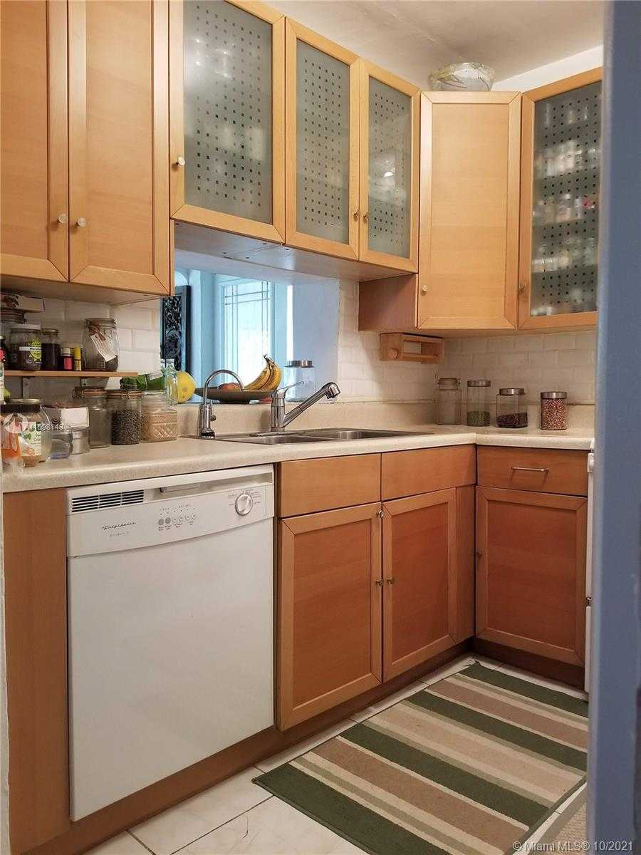 Small Image of 1536 71ST ST, Miami Beach Number 26