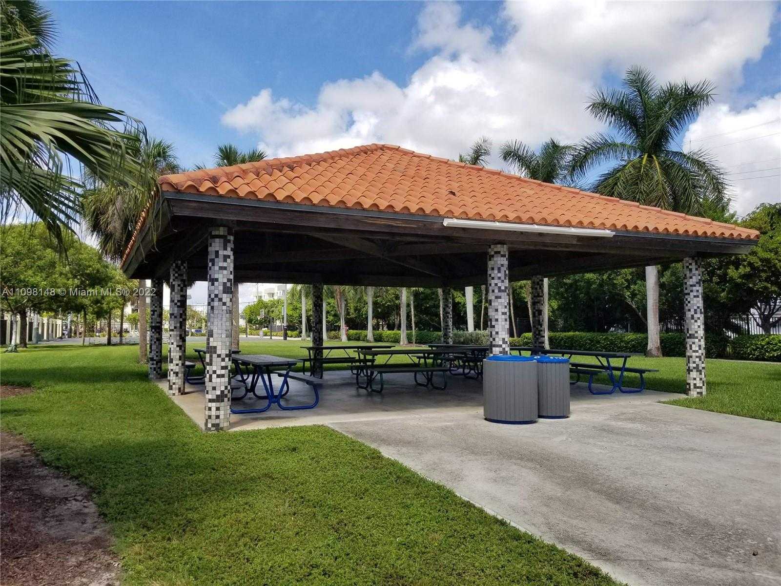 Small Image of 1536 71ST ST, Miami Beach Number 40
