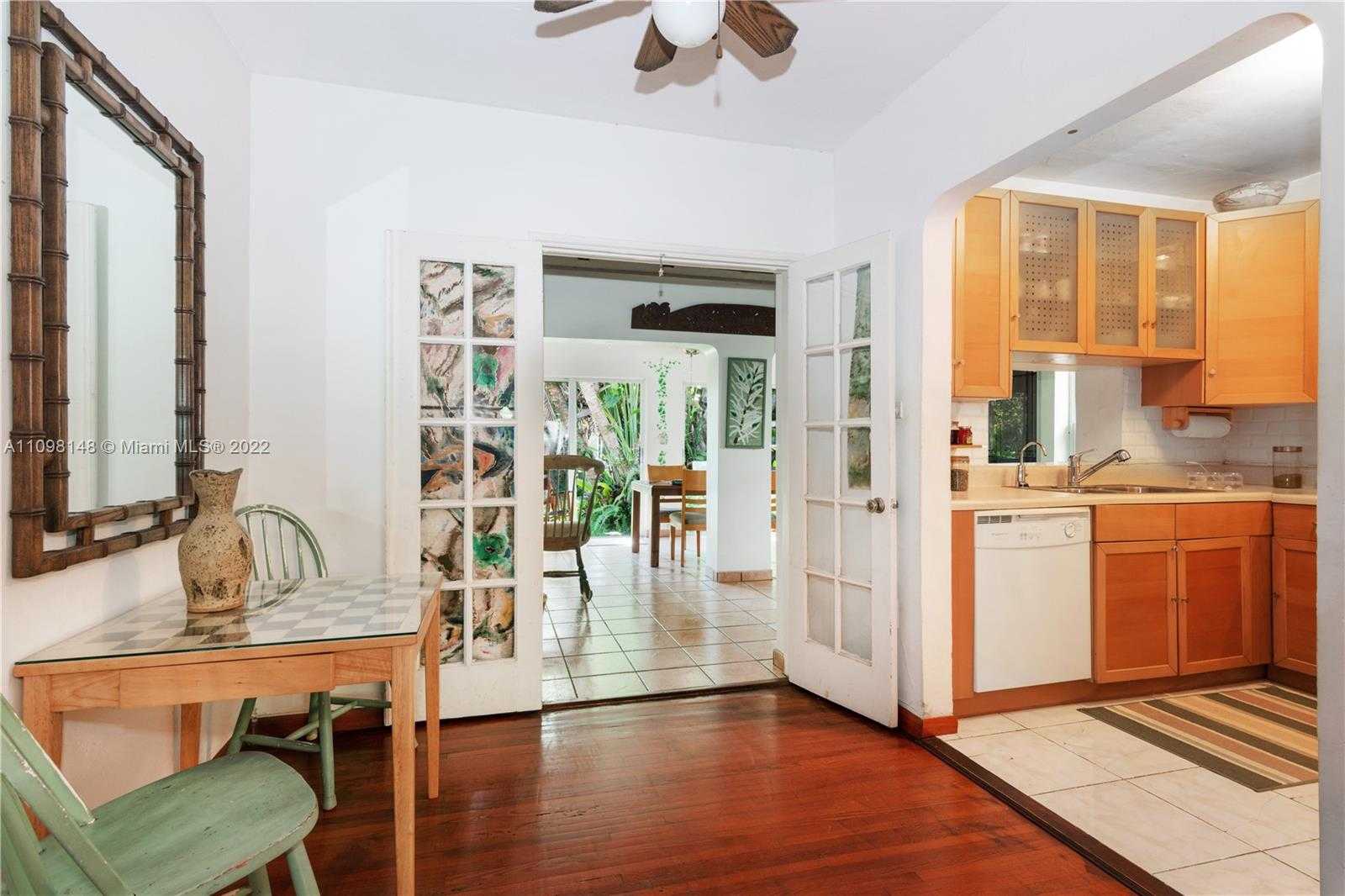 Small Image of 1536 71ST ST, Miami Beach Number 7