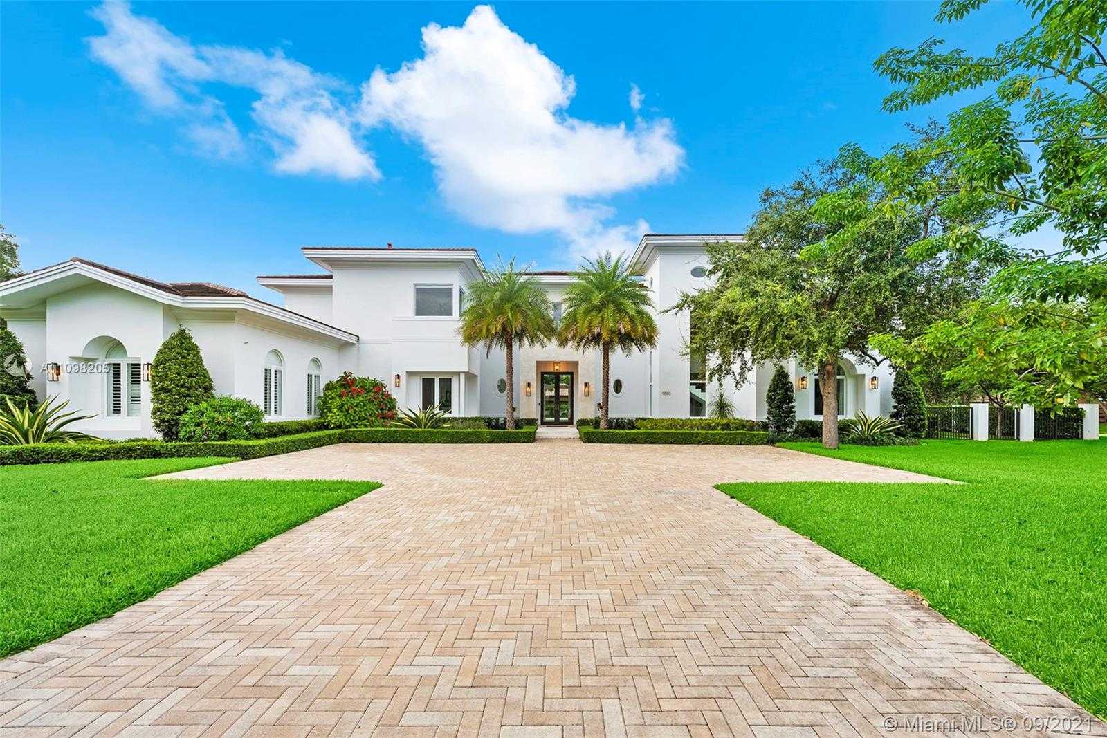Small Image of 12520 SOUTH WEST 63RD AVE, Pinecrest Number 12