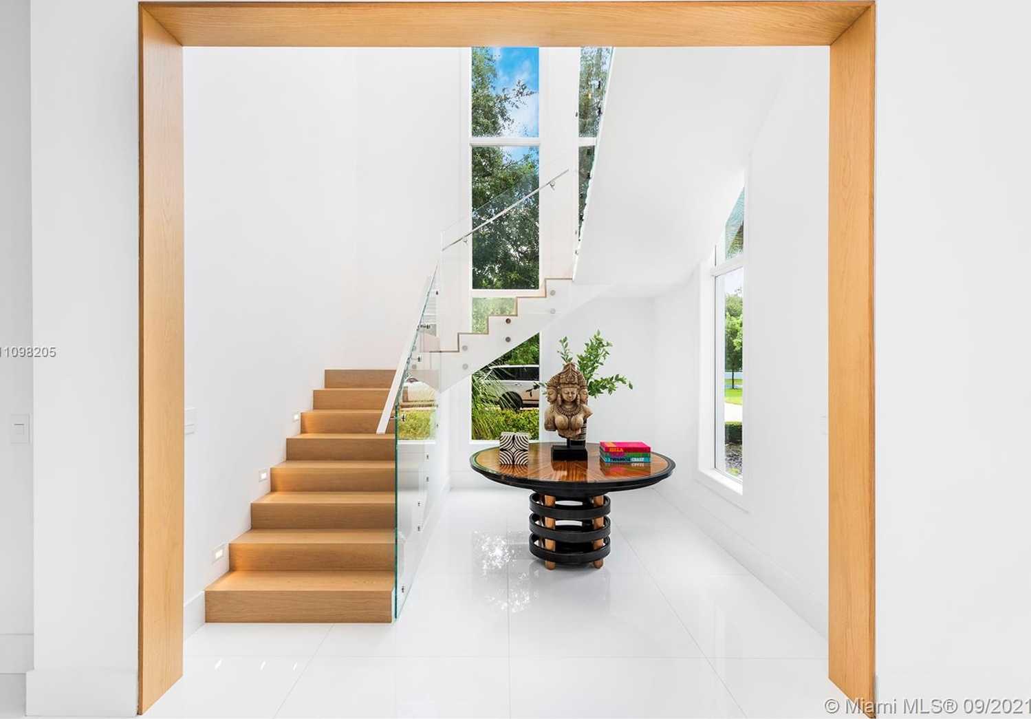 Small Image of 12520 SOUTH WEST 63RD AVE, Pinecrest Number 36