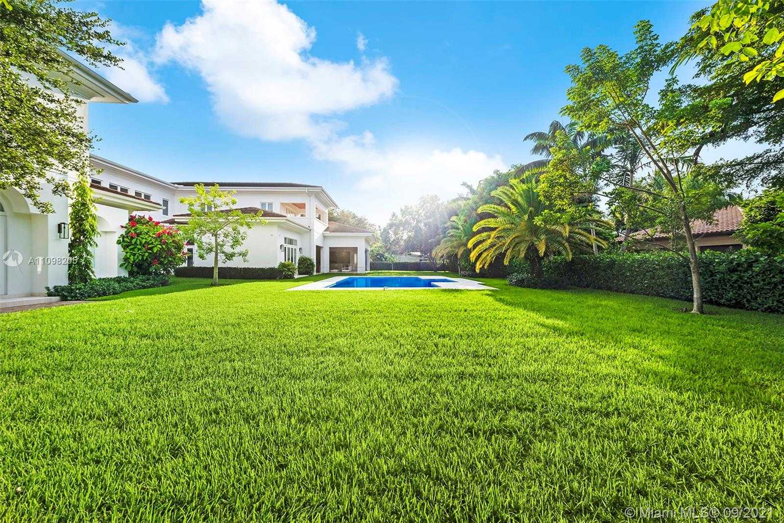 Small Image of 12520 SOUTH WEST 63RD AVE, Pinecrest Number 67