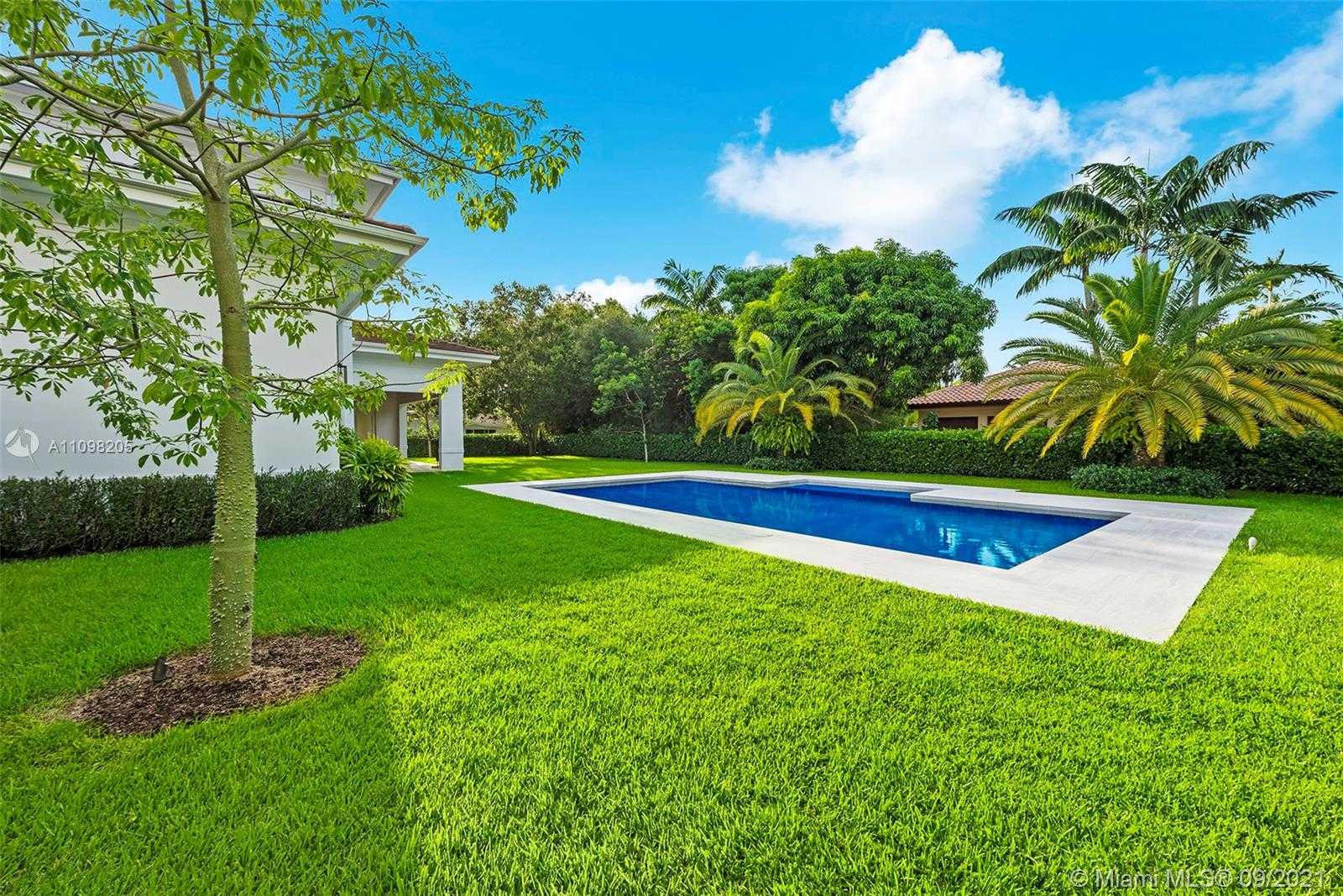 Small Image of 12520 SOUTH WEST 63RD AVE, Pinecrest Number 71