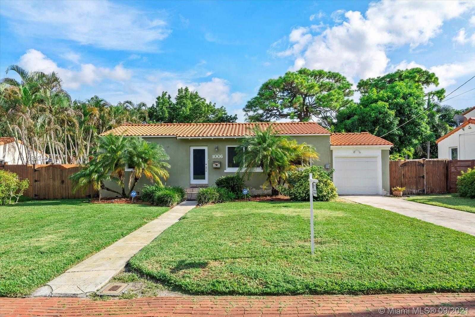Small Image of 1006 NORTH EAST 116TH ST, Biscayne Park Number 2