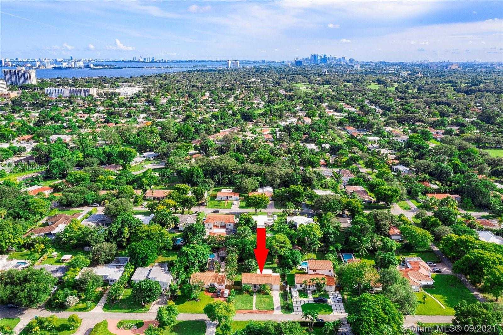 Small Image of 1006 NORTH EAST 116TH ST, Biscayne Park Number 22