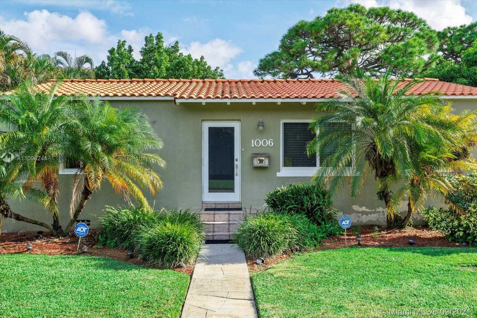 Small Image of 1006 NORTH EAST 116TH ST, Biscayne Park Number 7