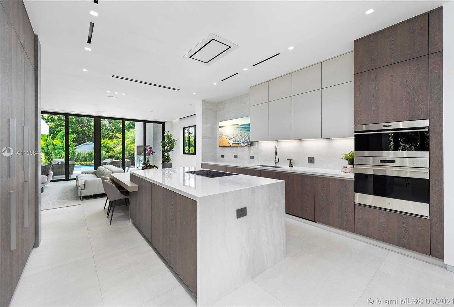 Small Image of 3175 PRAIRIE AVE, Miami Beach Number 10