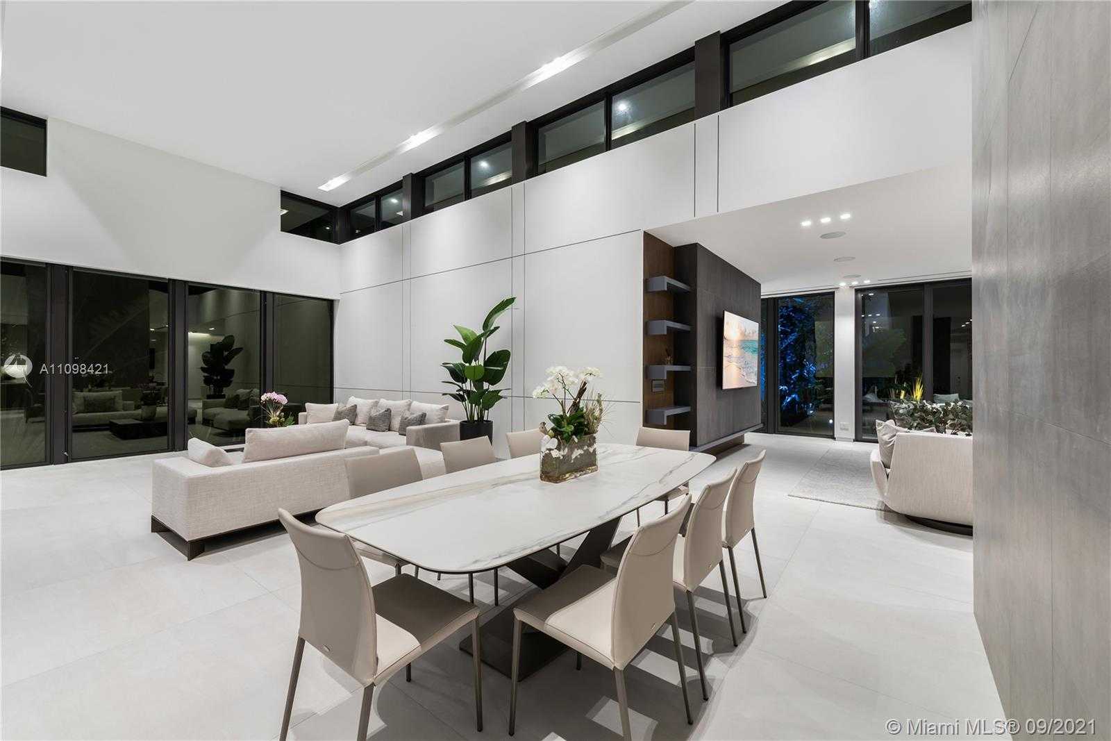 Small Image of 3175 PRAIRIE AVE, Miami Beach Number 48