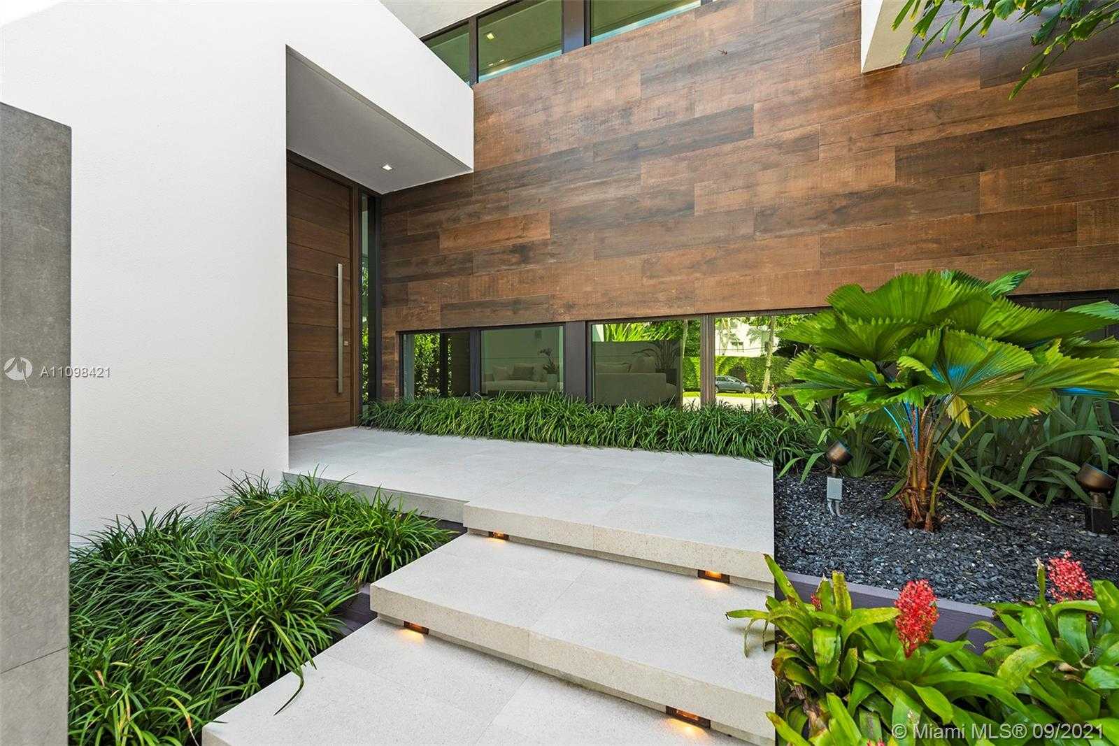 Small Image of 3175 PRAIRIE AVE, Miami Beach Number 5