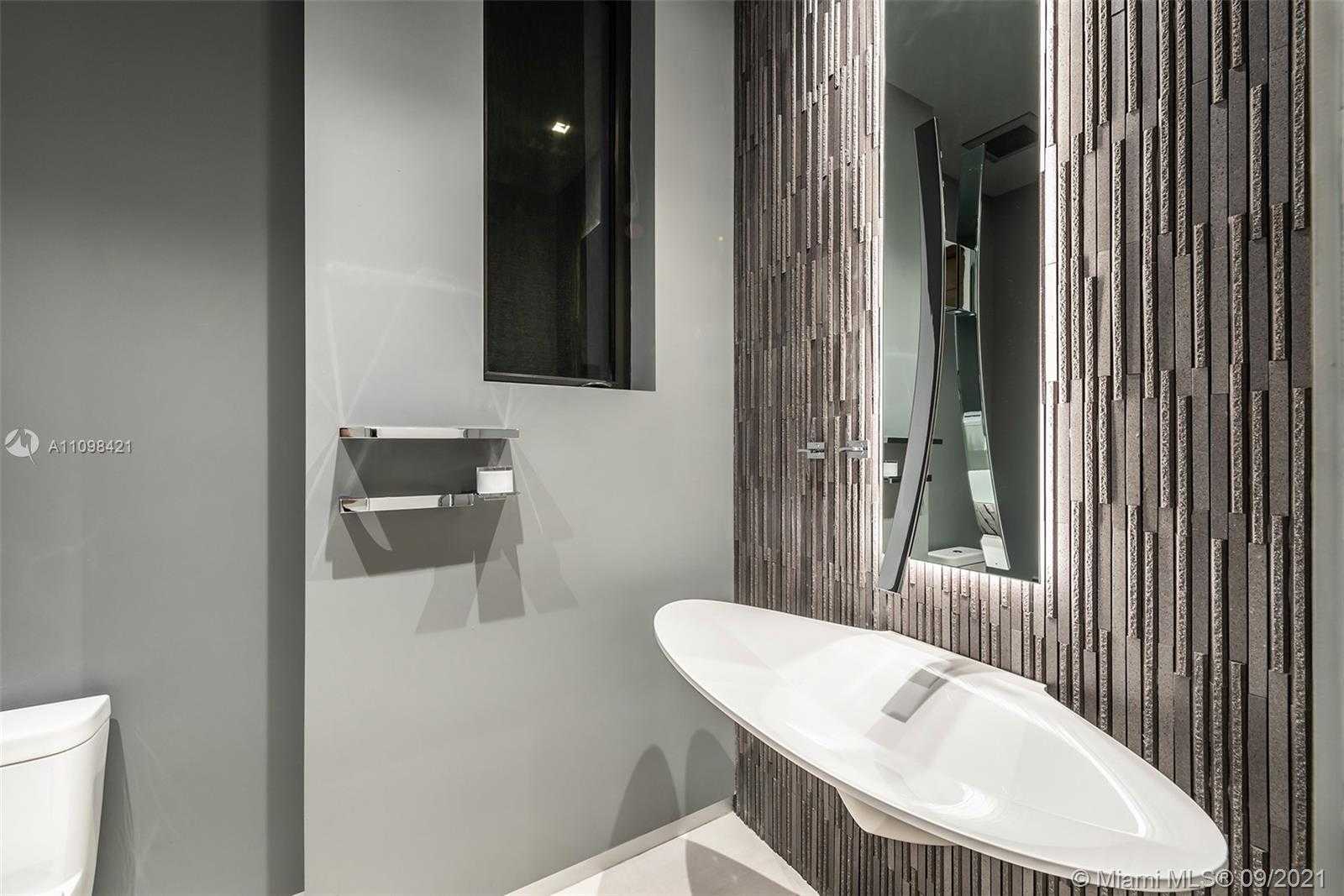 Small Image of 3175 PRAIRIE AVE, Miami Beach Number 51