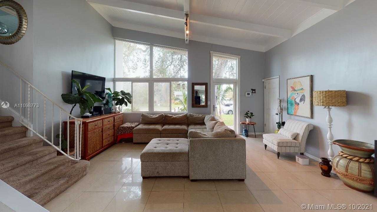 Small Image of 2418 FLAMINGO LN, Fort Lauderdale Number 15
