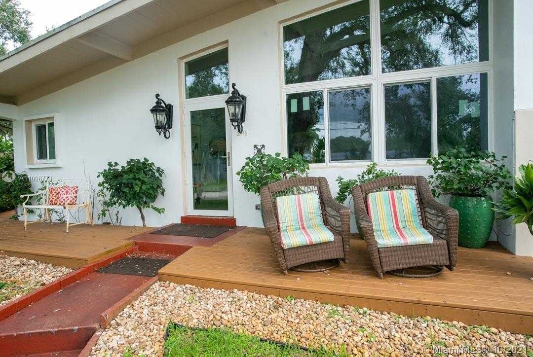 Small Image of 2418 FLAMINGO LN, Fort Lauderdale Number 3