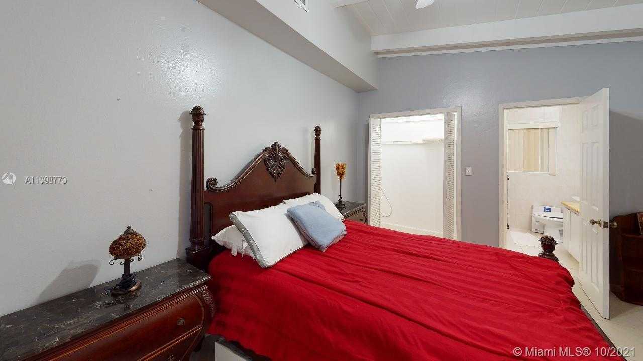 Small Image of 2418 FLAMINGO LN, Fort Lauderdale Number 37
