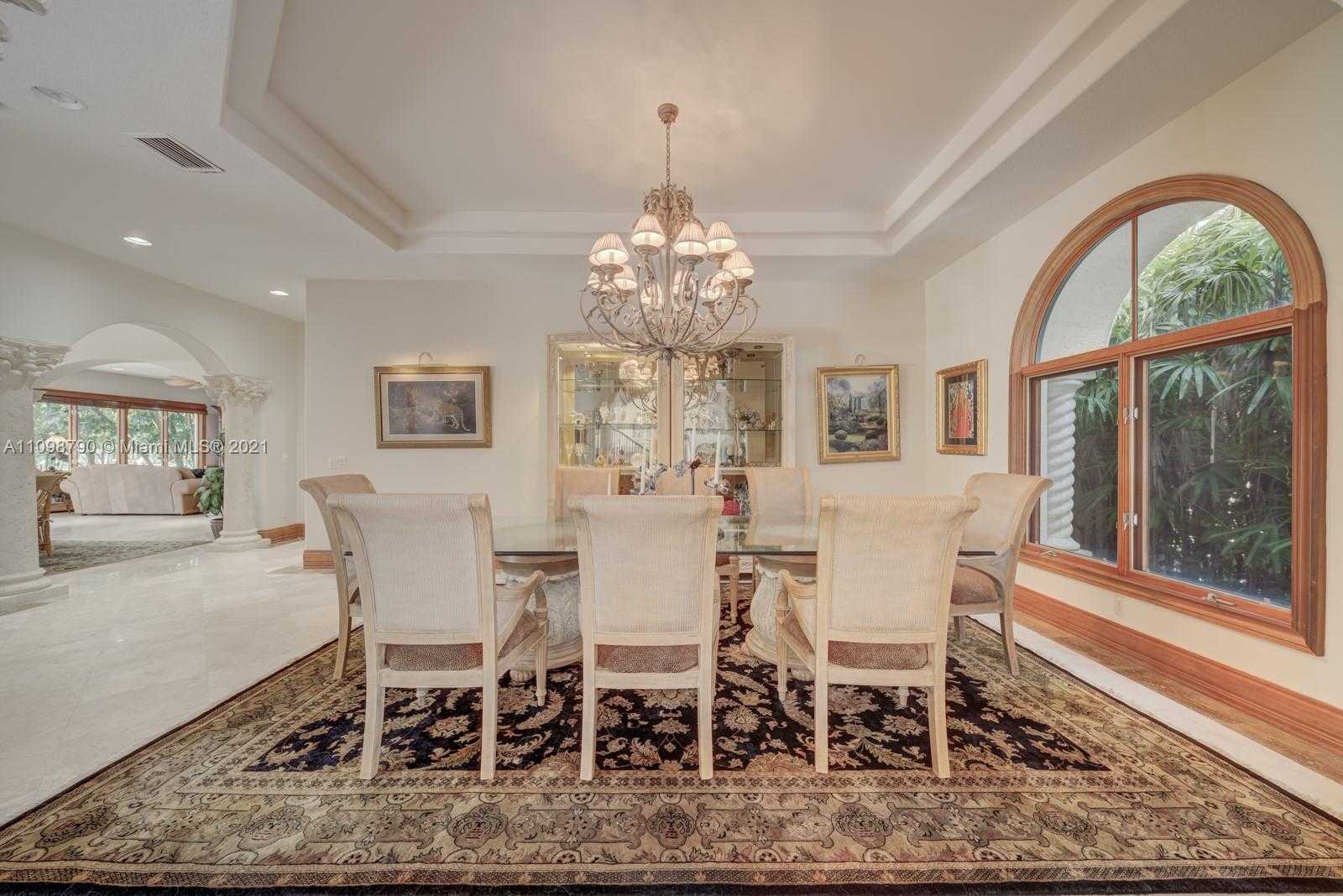 Small Image of 511 San Marco Dr, Fort Lauderdale, FL 33301, USA Number 23