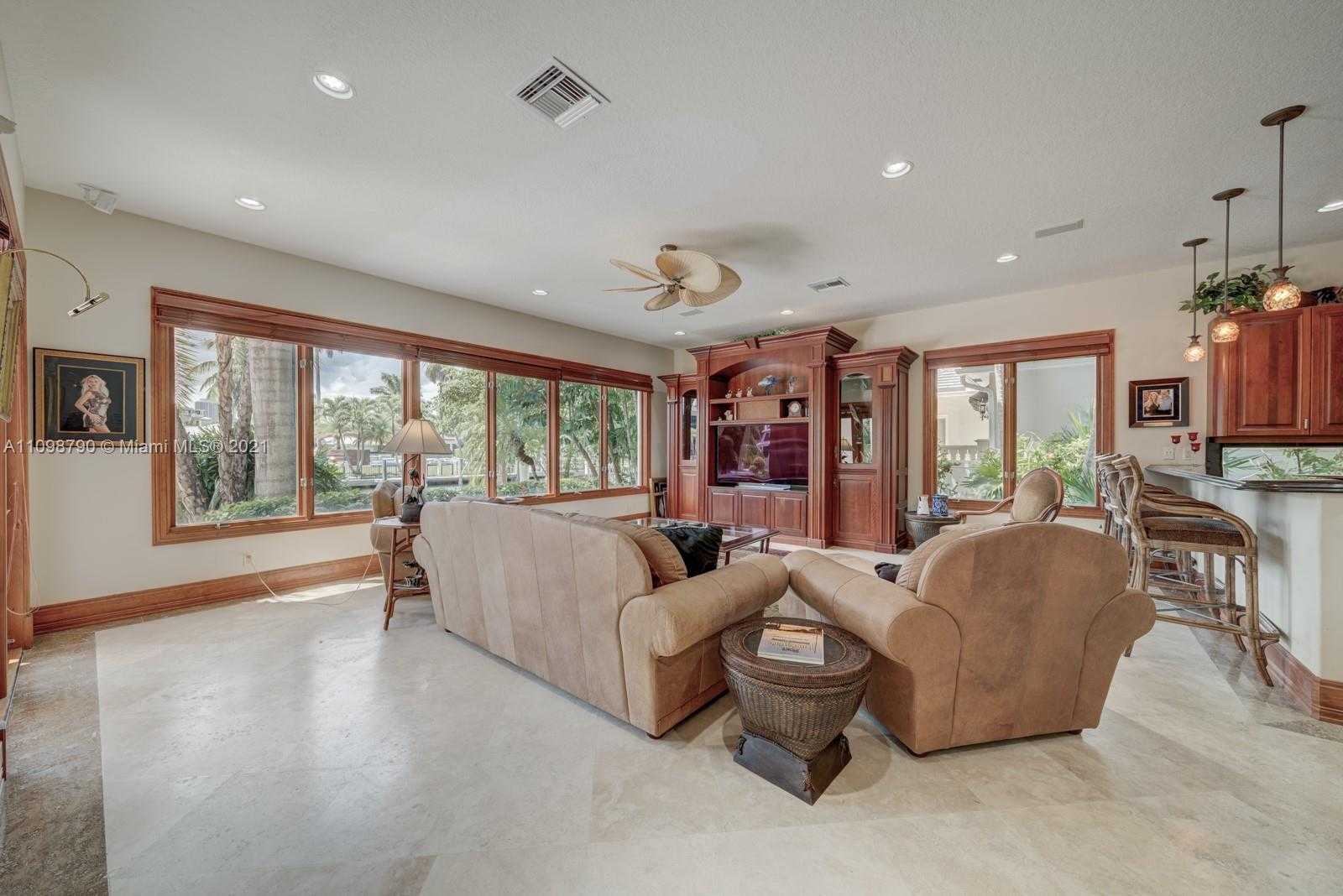 Small Image of 511 San Marco Dr, Fort Lauderdale, FL 33301, USA Number 29
