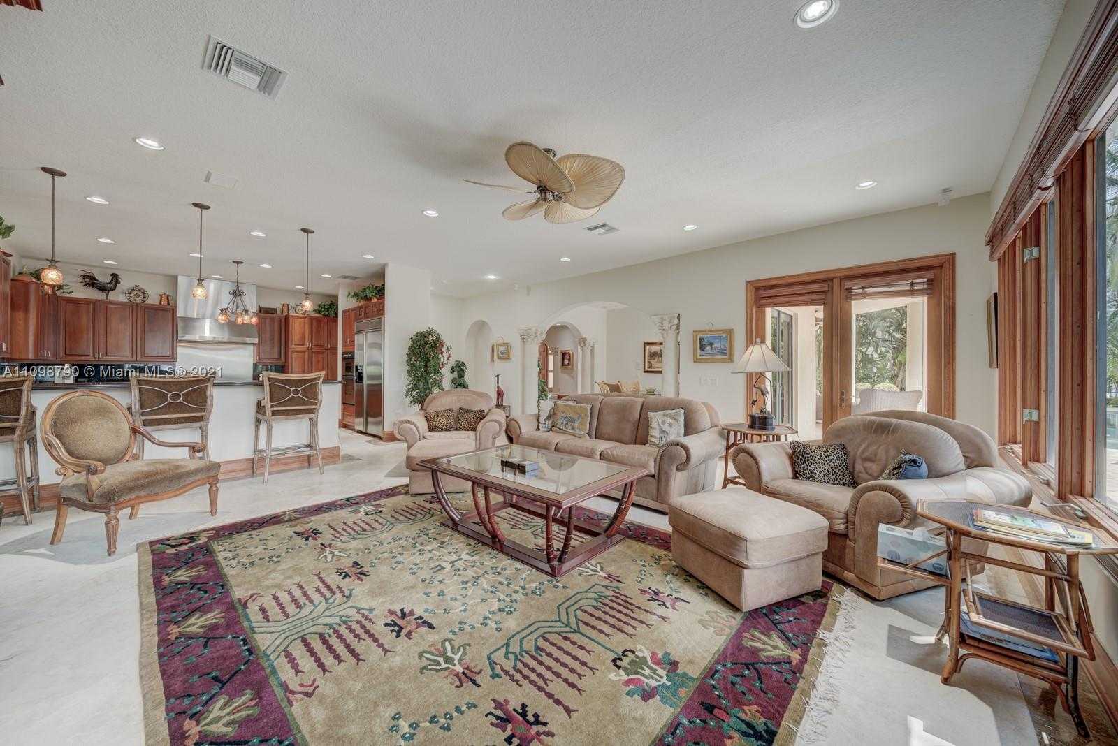 Small Image of 511 San Marco Dr, Fort Lauderdale, FL 33301, USA Number 31