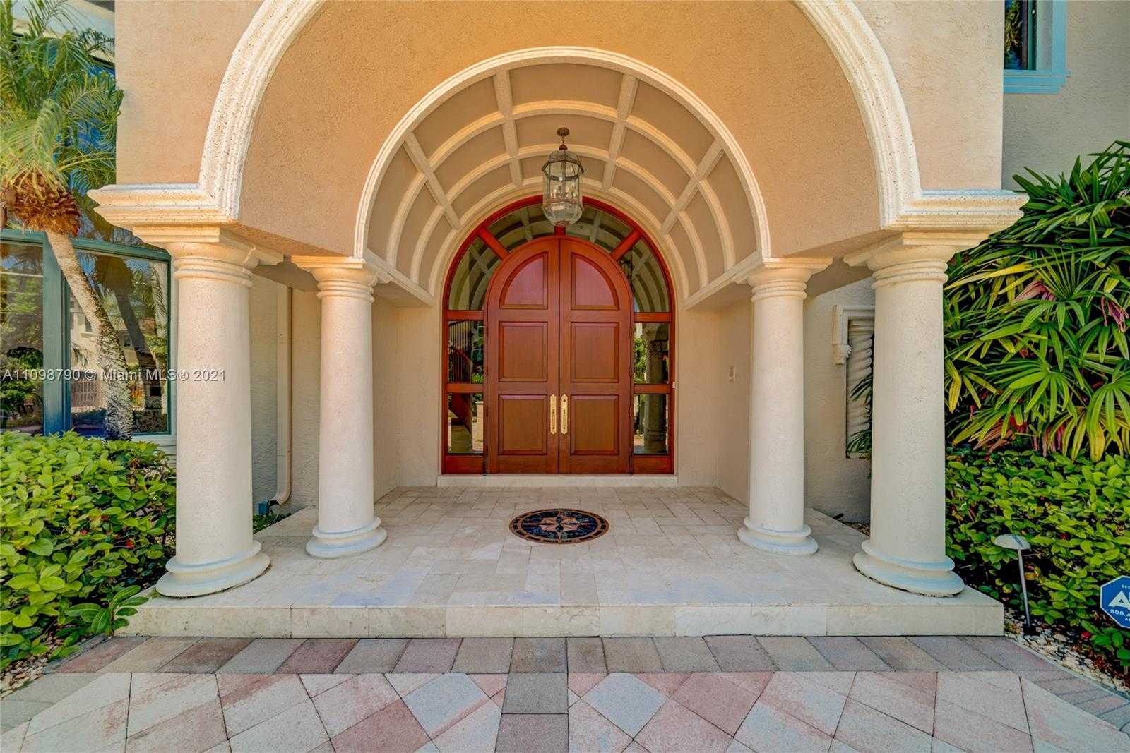 Small Image of 511 San Marco Dr, Fort Lauderdale, FL 33301, USA Number 4