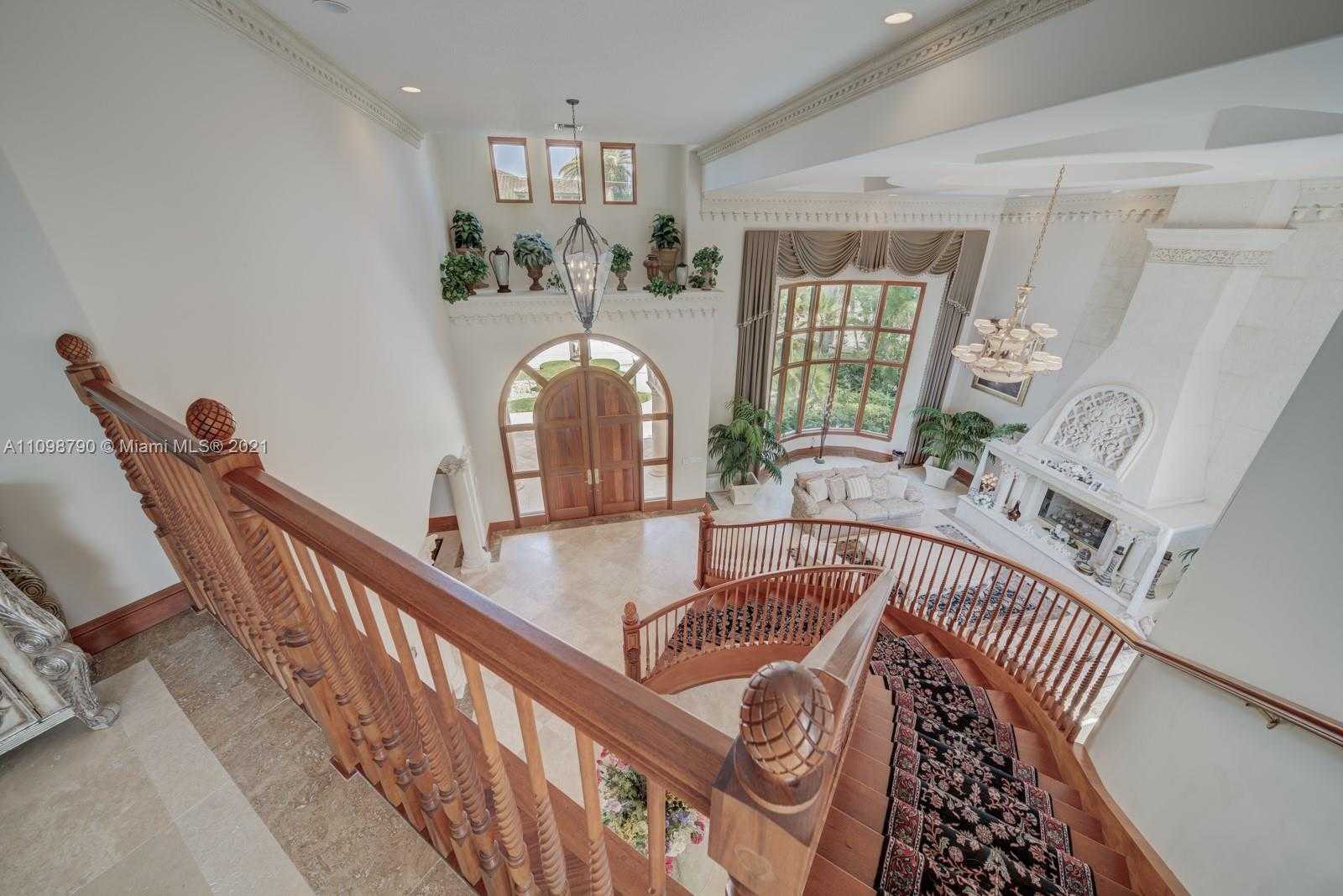 Small Image of 511 San Marco Dr, Fort Lauderdale, FL 33301, USA Number 50
