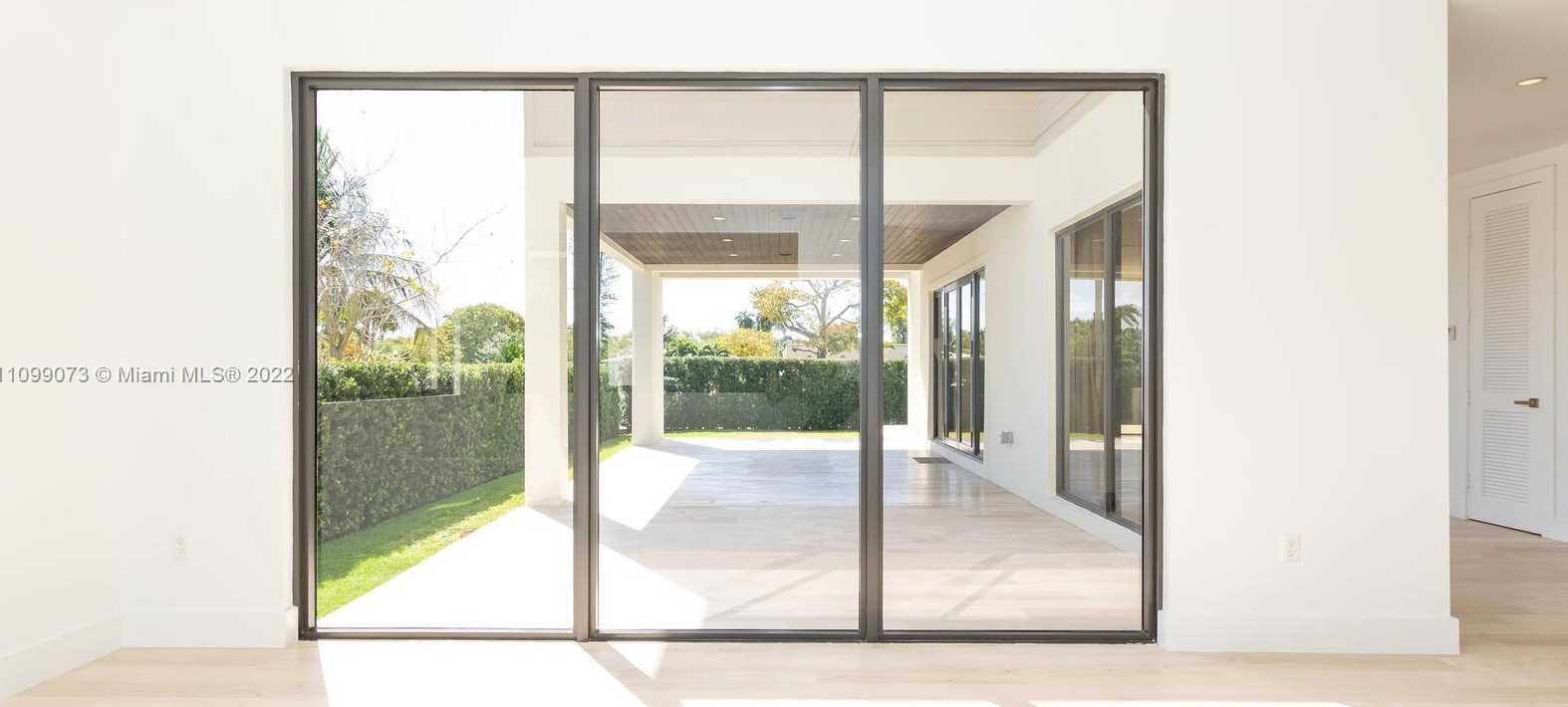 Small Image of 710 SOUTH SHORE DR, Miami Beach Number 30