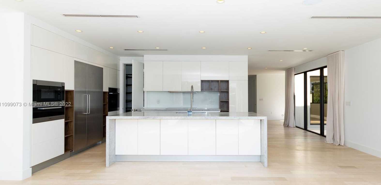 Small Image of 710 SOUTH SHORE DR, Miami Beach Number 42