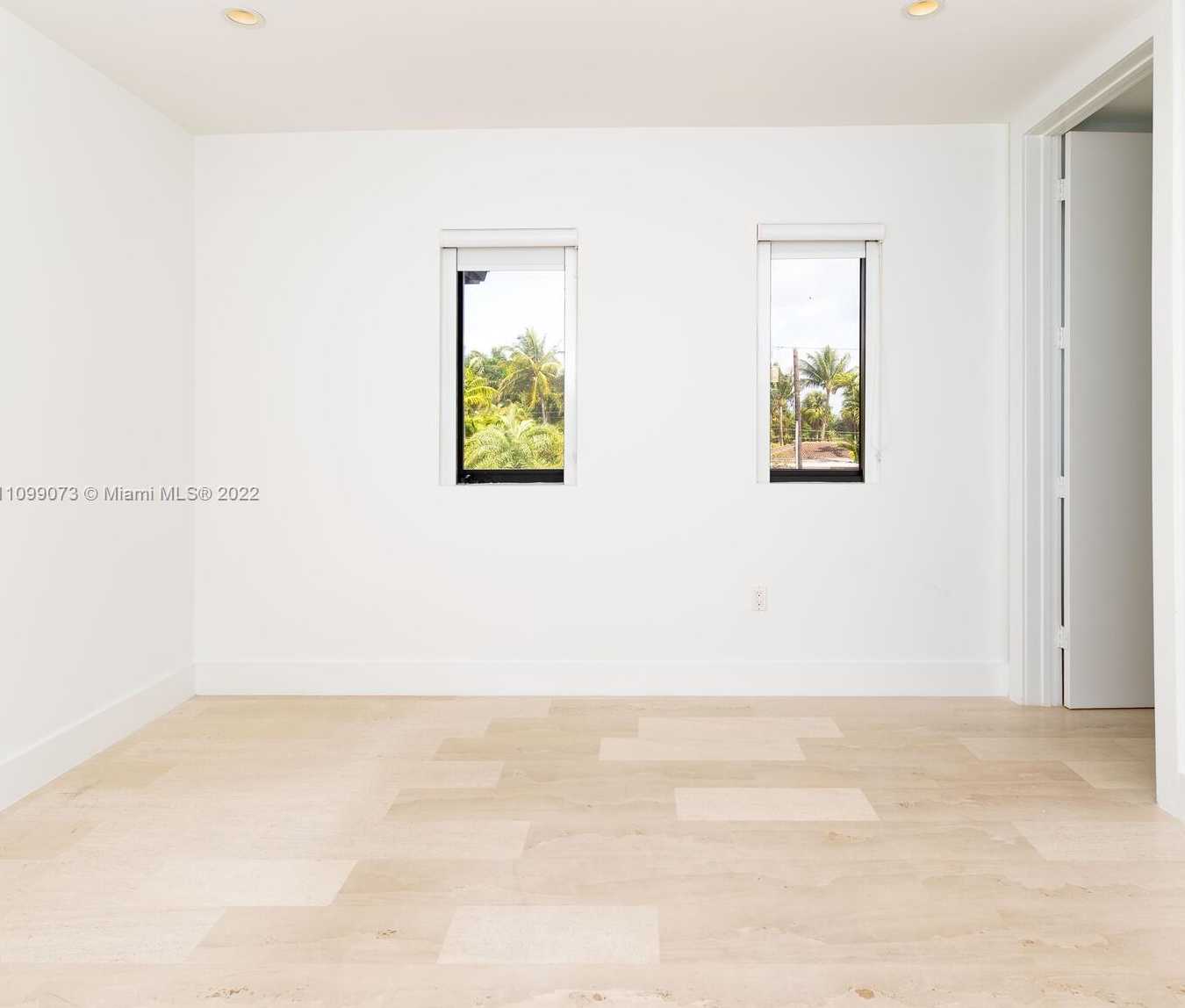 Small Image of 710 SOUTH SHORE DR, Miami Beach Number 65