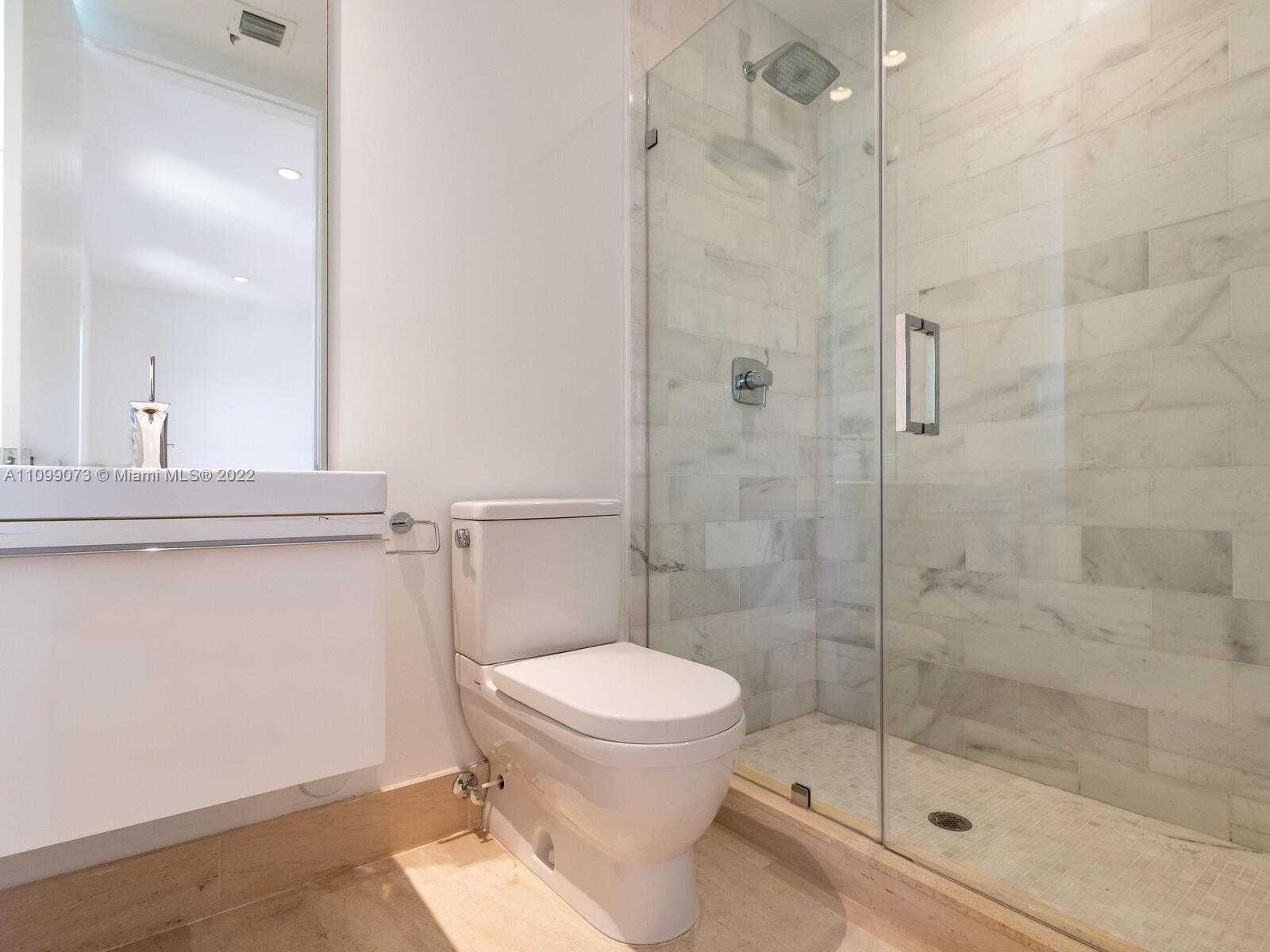 Small Image of 710 SOUTH SHORE DR, Miami Beach Number 68
