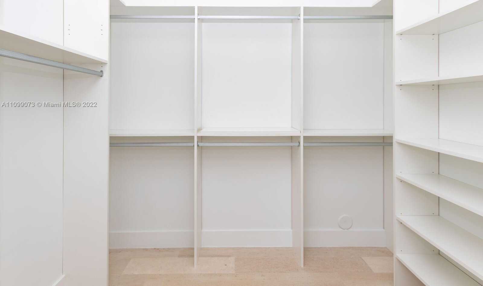 Small Image of 710 SOUTH SHORE DR, Miami Beach Number 87