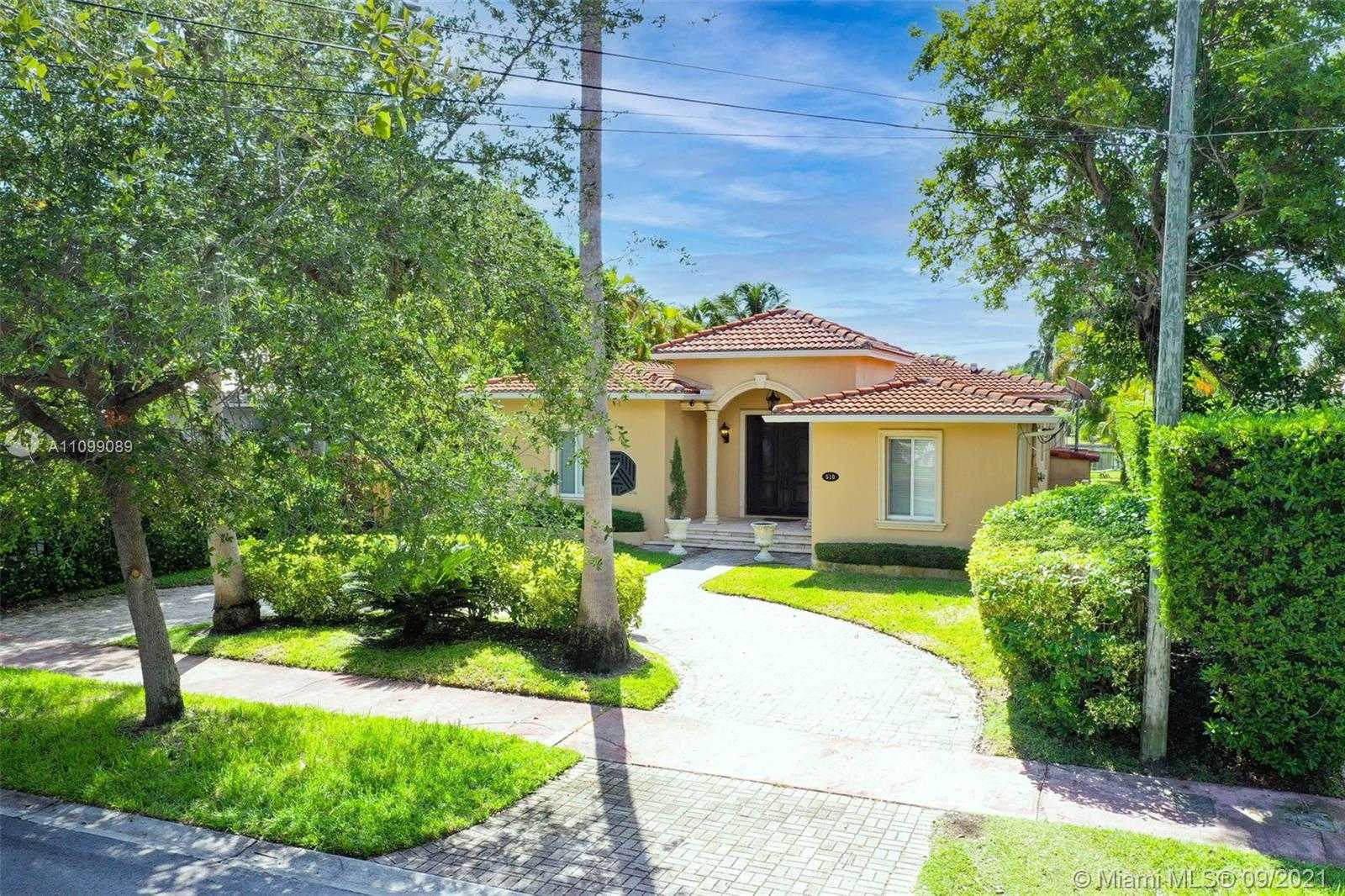 Small Image of 510 SOUTH SHORE DR, Miami Beach Number 30